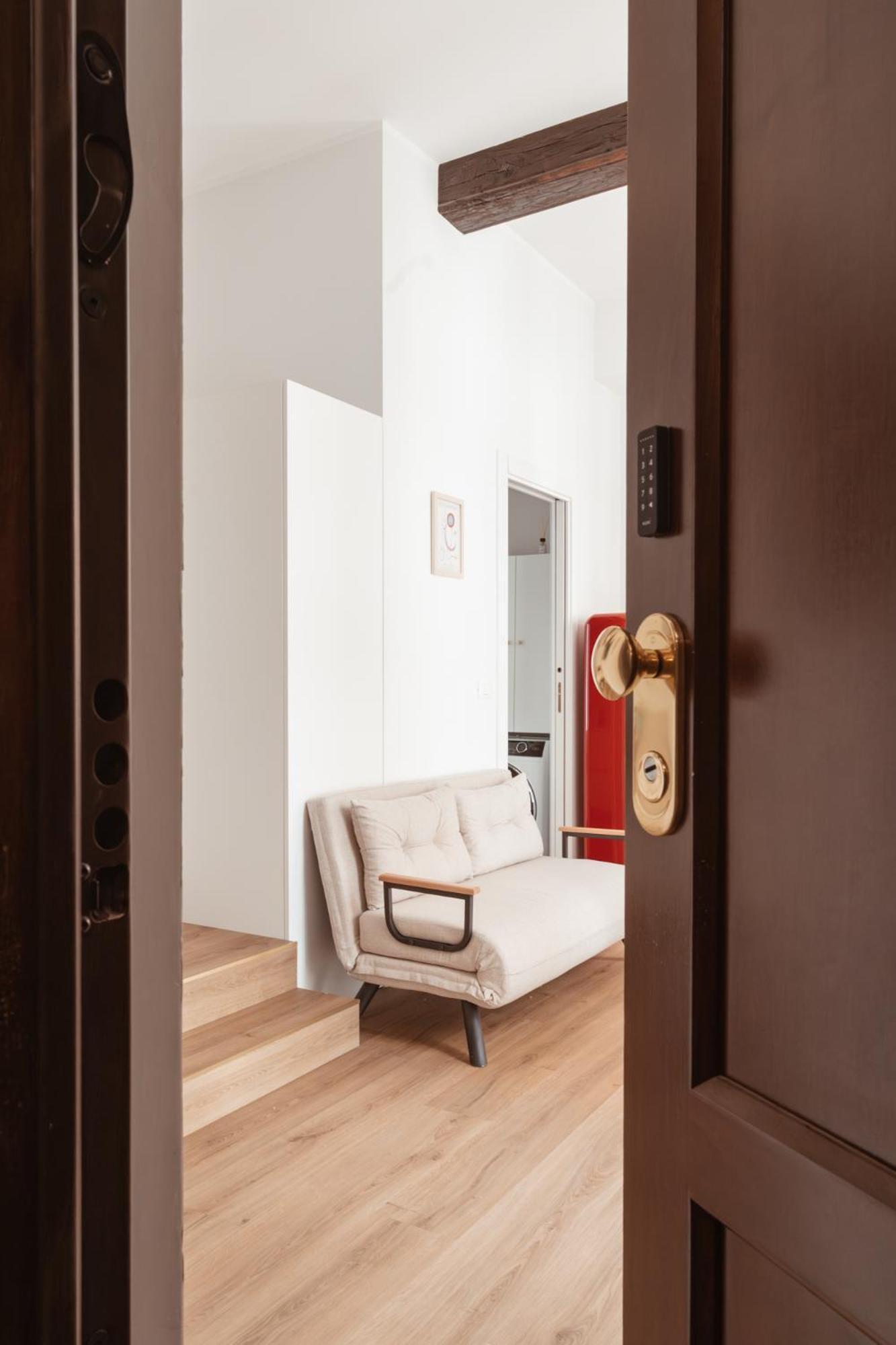 Mercanti Modern Flat - Balcony - Torino Centro Екстериор снимка
